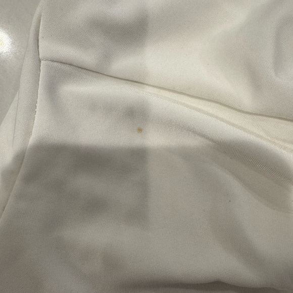 Pretty little thing crop top size 2 - Picture 4 of 5